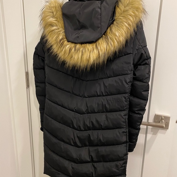 Ladies faux fur Winter jacket - Picture 2 of 2